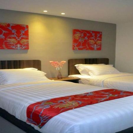 Belagri Hotel And Restaurant Соронг Экстерьер фото